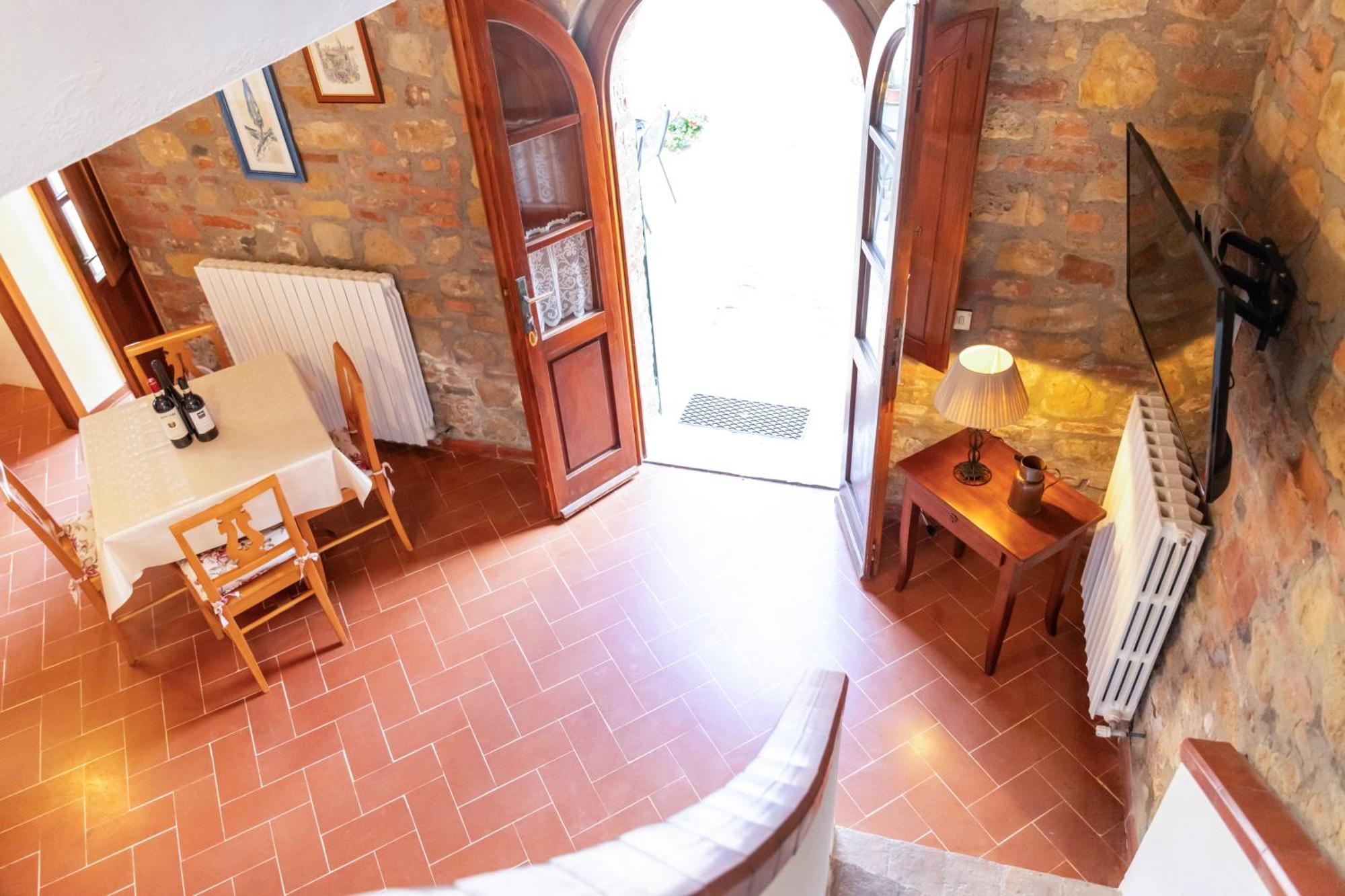 モンタイオーネ Borgo Il Poggio Agritourismoヴィラ エクステリア 写真