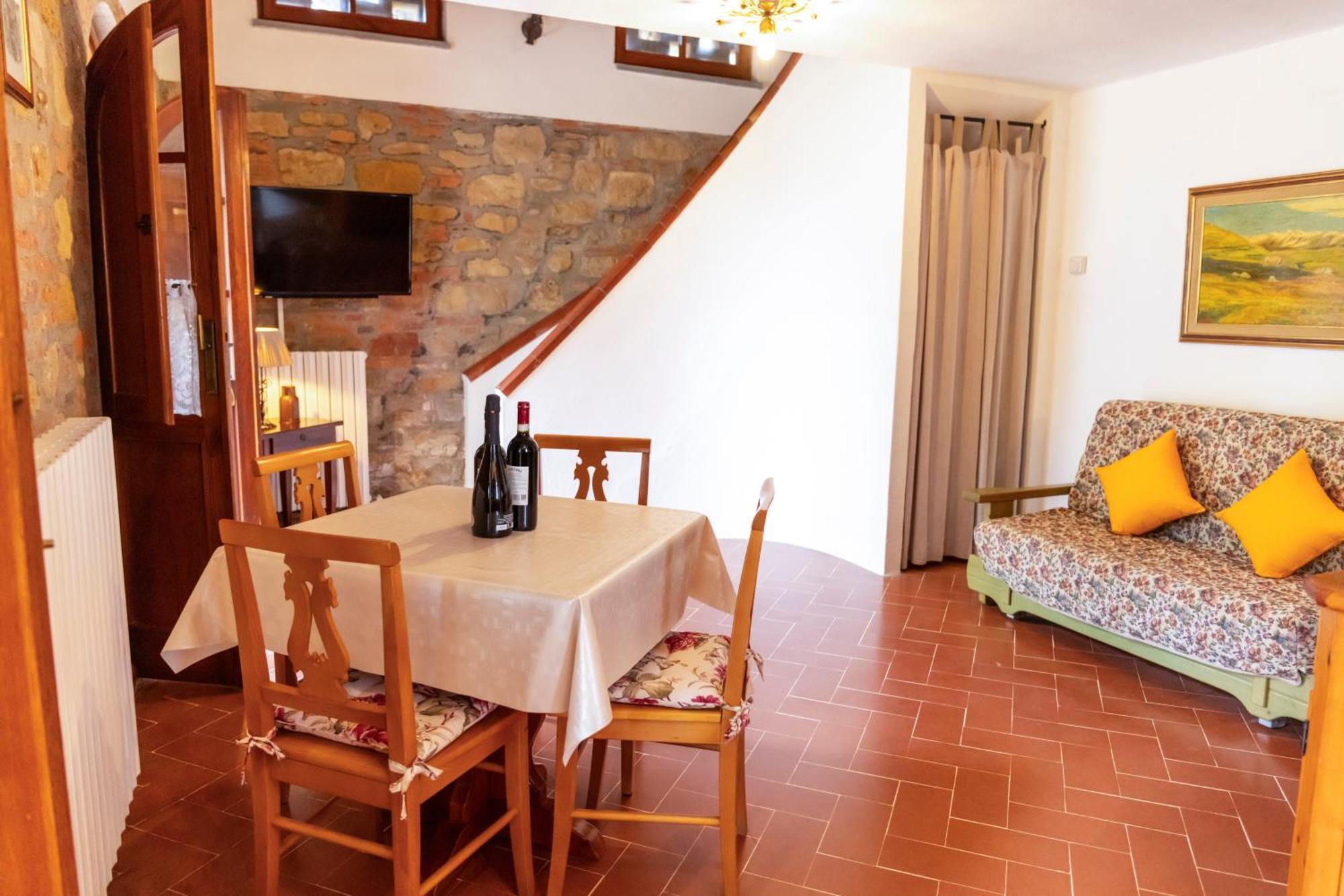 モンタイオーネ Borgo Il Poggio Agritourismoヴィラ エクステリア 写真