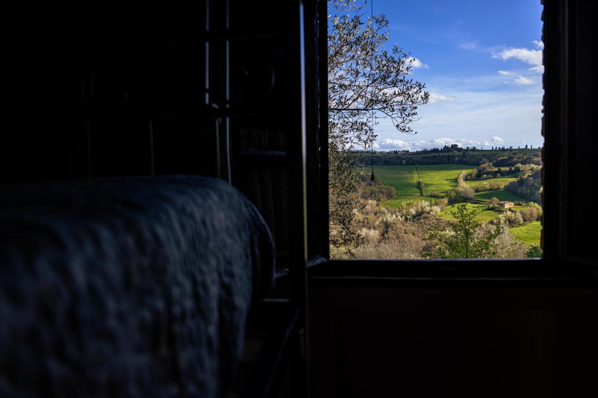 モンタイオーネ Borgo Il Poggio Agritourismoヴィラ エクステリア 写真