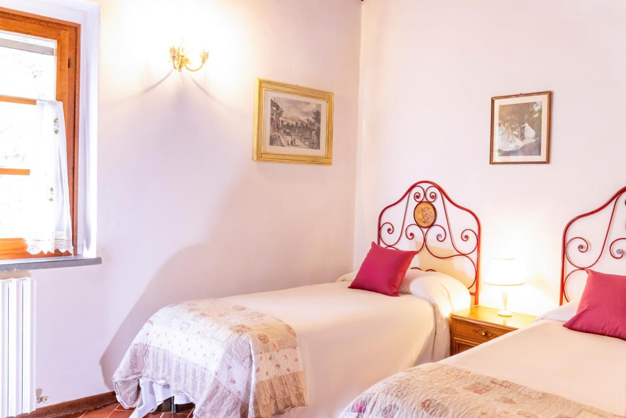 モンタイオーネ Borgo Il Poggio Agritourismoヴィラ エクステリア 写真